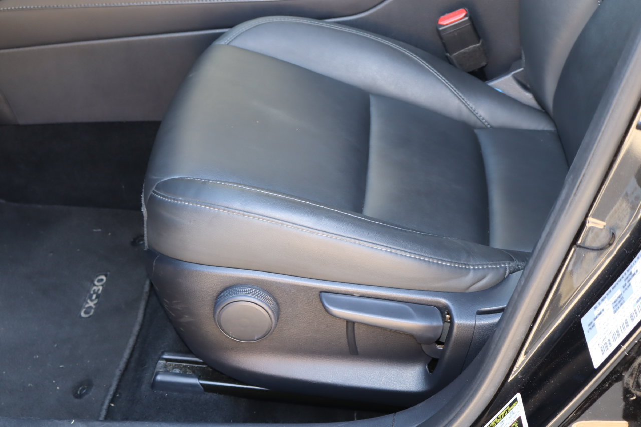 Used 2024 MAZDA CX-30 AWD 2.5 S w/ Select Sport Pkg image 13