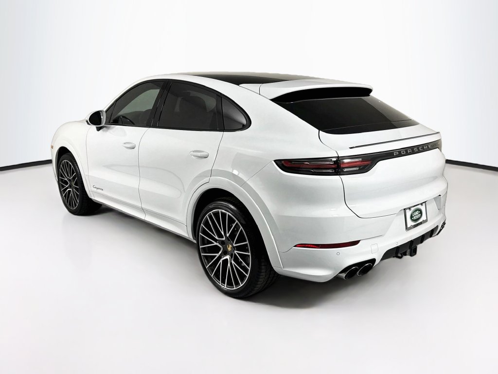 Used 2023 Porsche Cayenne Coupe AWD/4WD image 7