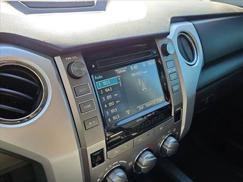 Used 2016 Toyota Tundra SR5 image 12