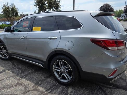 Used 2019 Hyundai Santa Fe XL FWD image 6