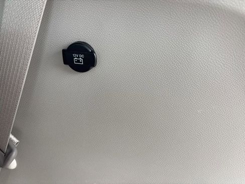 Used 2018 Chrysler Pacifica Touring-L Plus w/ Advanced Safetytec Group image 38