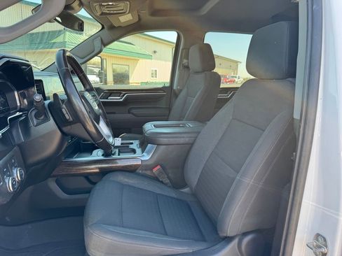 Used 2022 GMC Sierra 1500 Elevation w/ LPO, Elevation Black Package AWD/4WD image 10