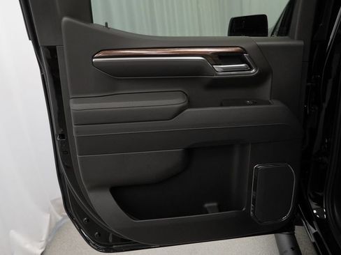 New 2026 Chevrolet Silverado 1500 RST w/ Convenience Package II AWD/4WD image 23