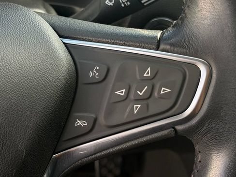 Used 2018 Chevrolet Malibu LT w/ Leather Package FWD image 22