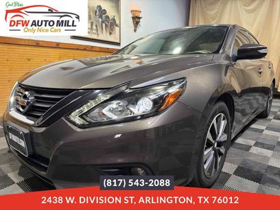Used 2017 Nissan Altima 2.5 SL w/ 2.5 Technology Package