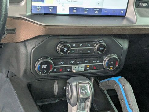 Used 2021 Ford Bronco Outer Banks image 14