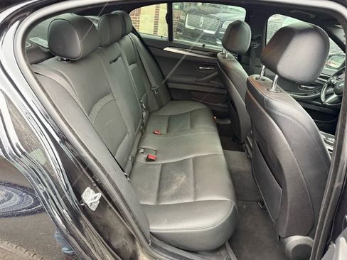 Used 2014 BMW 528i xDrive Sedan image 32