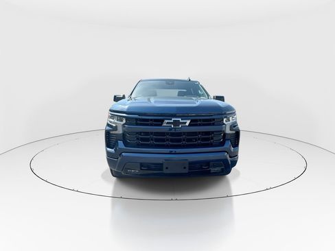 Used 2023 Chevrolet Silverado 1500 RST AWD/4WD image 3
