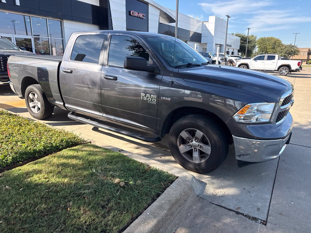 Used 2020 RAM 1500 Classic SLT RWD image 6