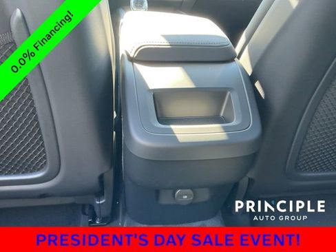 New 2026 Volvo XC60 B5 Core image 32