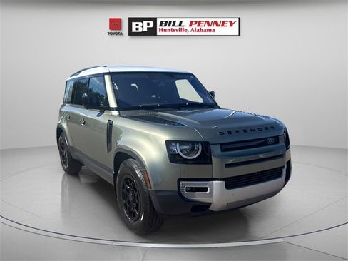 Used 2022 Land Rover Defender 110 image 8