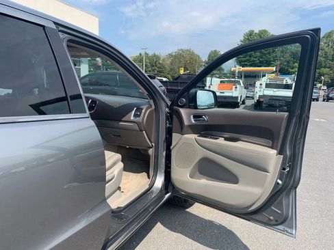 Used 2013 Dodge Durango SXT w/ Trailer Tow Group IV image 18
