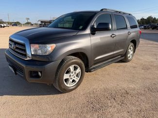 Used 2015 Toyota Sequoia SR5 w/ Premium Package RWD video 1