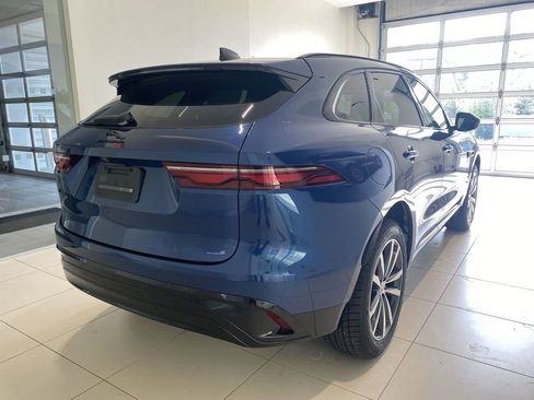 New 2023 Jaguar F-PACE S image 5