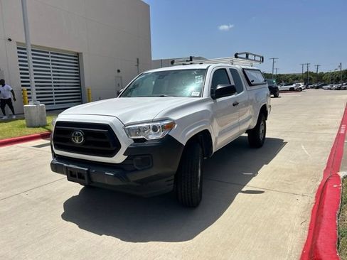 Used 2022 Toyota Tacoma SR RWD image 6