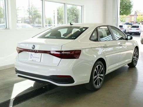 New 2025 Volkswagen Jetta Sport image 6