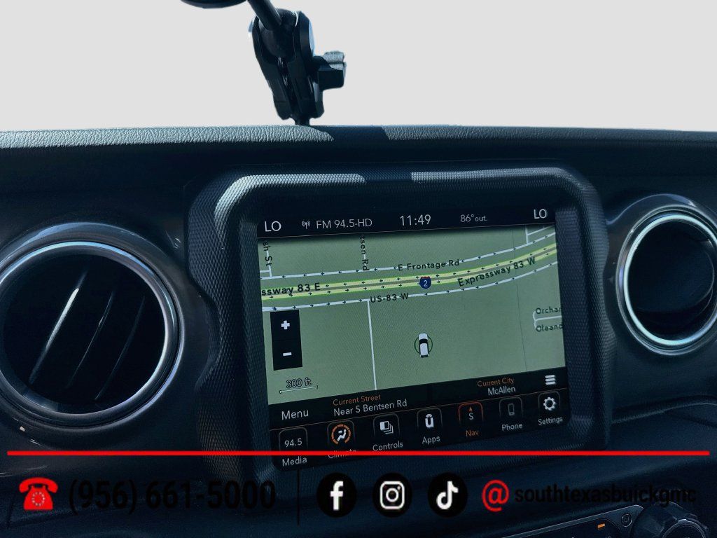 Used 2023 Jeep Gladiator Overland AWD/4WD image 17