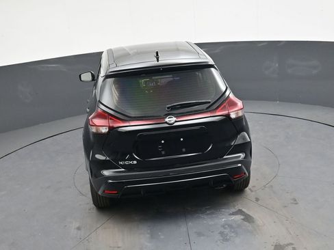 Certified 2025 Nissan Kicks Play S FWD image 29