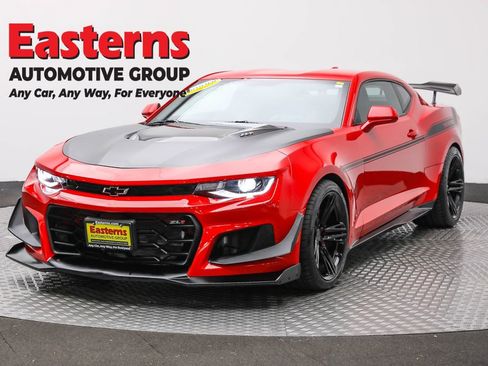 Used 2020 Chevrolet Camaro ZL1 image 1