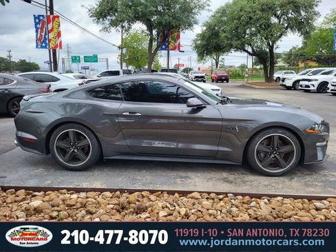 Used 2018 Ford Mustang GT Premium w/ Equipment Group 401A RWD image 6