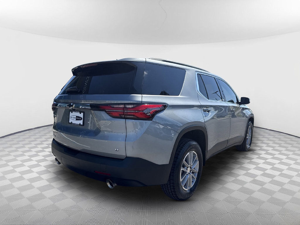Used 2023 Chevrolet Traverse LT FWD image 9