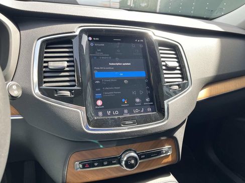 Certified 2023 Volvo XC90 B6 Plus w/ Protection Package Premier AWD/4WD image 32
