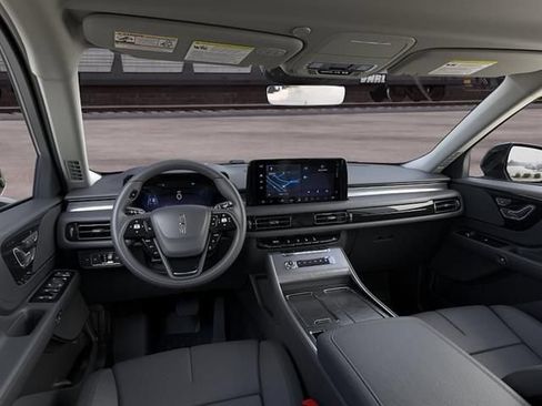 New 2026 Lincoln Aviator AWD image 9