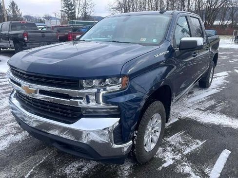 Used 2021 Chevrolet Silverado 1500 LT image 1