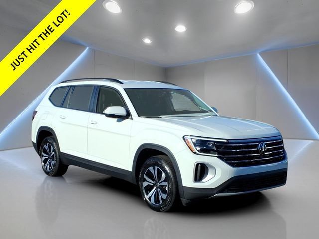 Used 2025 Volkswagen Atlas SE FWD image 1