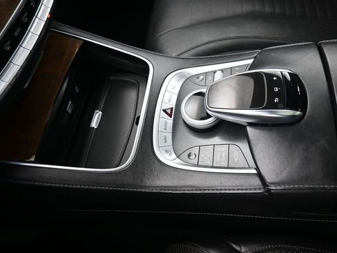 Used 2016 Mercedes-Benz S 550 4MATIC Sedan image 27