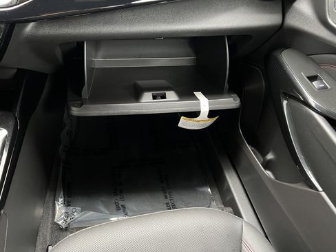 Used 2026 Chevrolet Trax RS w/ Driver Confidence Package image 35