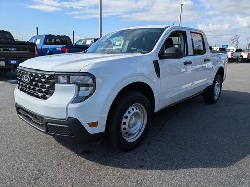 New 2026 Ford Maverick XL image 8