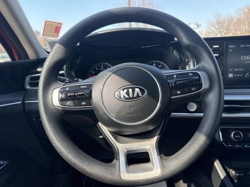 Used 2021 Kia K5 LXS image 12
