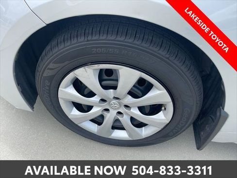 Certified 2022 Toyota Corolla LE FWD image 14