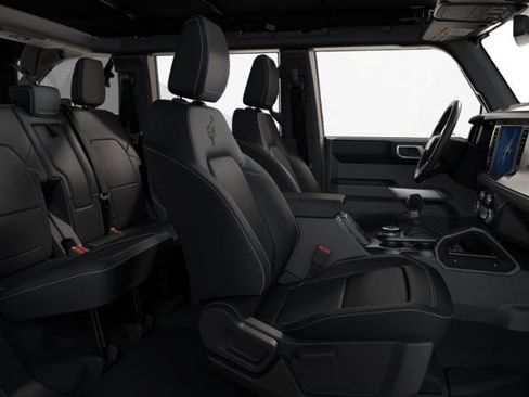 New 2025 Ford Bronco Outer Banks AWD/4WD image 33