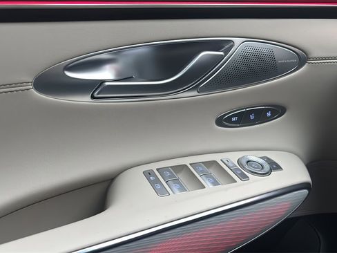 New 2026 Genesis GV70 2.5T Advanced image 16