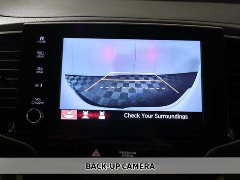 Used 2023 Honda Ridgeline Sport image 5