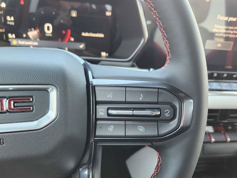 New 2026 GMC Canyon AT4X w/ AT4X AEV Edition AWD/4WD image 17