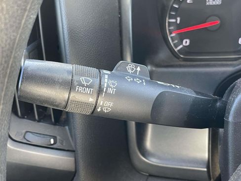 Used 2018 GMC Sierra 1500 2WD Regular Cab image 17