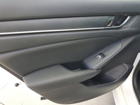 Certified 2022 Honda Accord Sport image 16