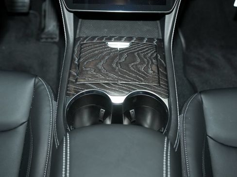 Used 2025 Maserati Grecale GT AWD/4WD image 46