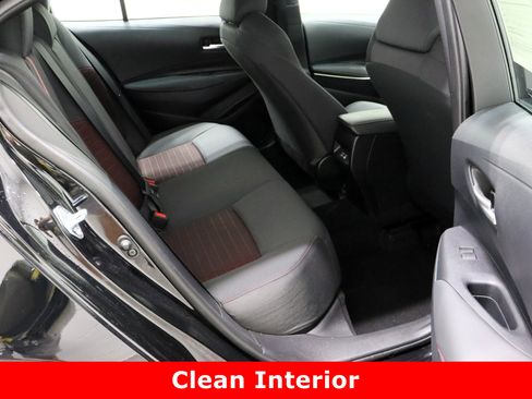 Used 2025 Toyota Corolla SE image 31