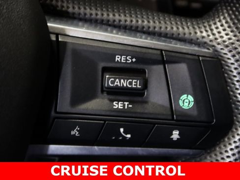 Used 2023 Mitsubishi Outlander SEL image 23