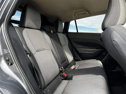 Used 2024 Subaru Crosstrek 2.0i Premium image 27