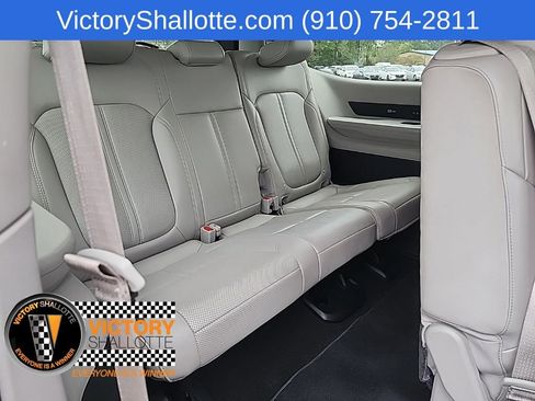 Used 2023 Jeep Wagoneer Series III w/ Preferred Equipment Group RWD image 20