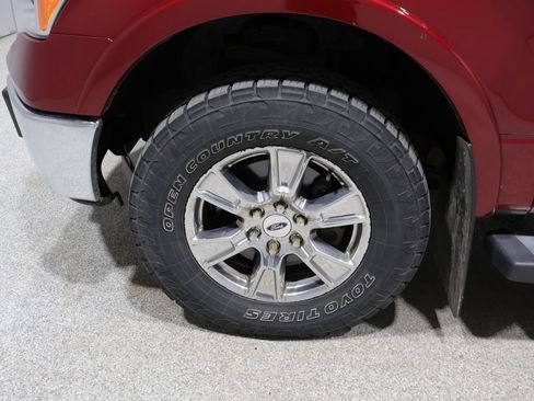 Used 2014 Ford F150 Lariat w/ Lariat Chrome Package AWD/4WD image 8