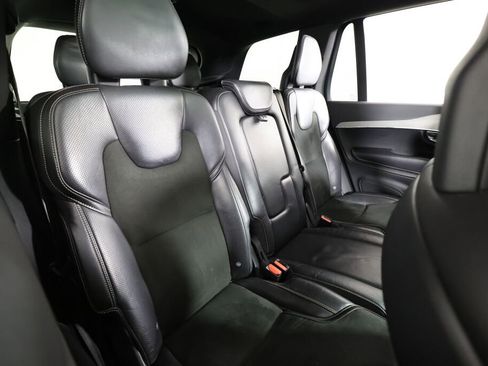 Used 2016 Volvo XC90 T6 R-Design w/ Vision Package image 21