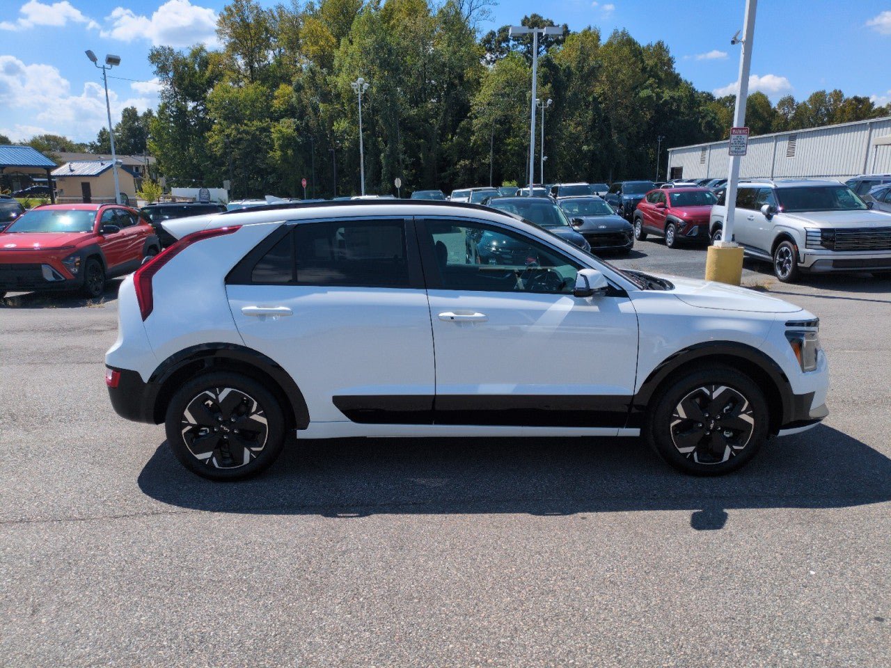 New 2026 Kia Niro Wind FWD image 8