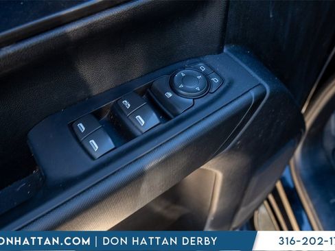 Used 2022 Chevrolet Silverado 1500 Custom image 13