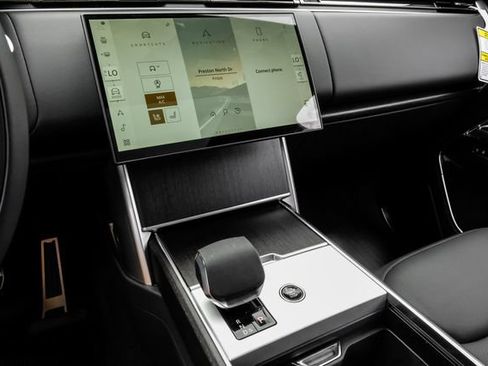 New 2026 Land Rover Range Rover SE AWD/4WD image 31